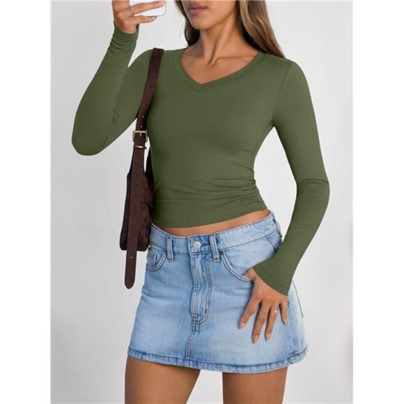 Slim Fit V-Neck Long Sleeve Athletic Crop Top - Picture 6 of 7